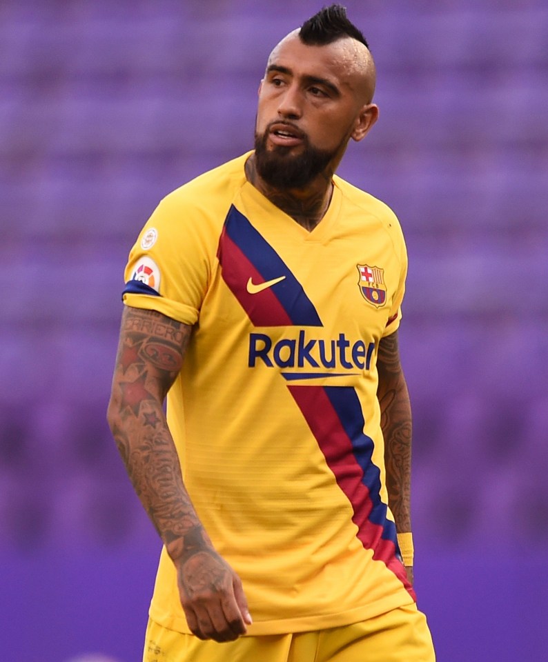 Arturo Vidal has opened up on Lionel Messi’s clear-the-air talks with Quique Setien