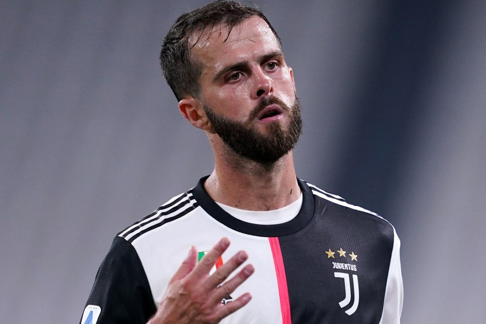 Barcelona have confirmed their new midfielder Miralem Pjanic has coronavirus