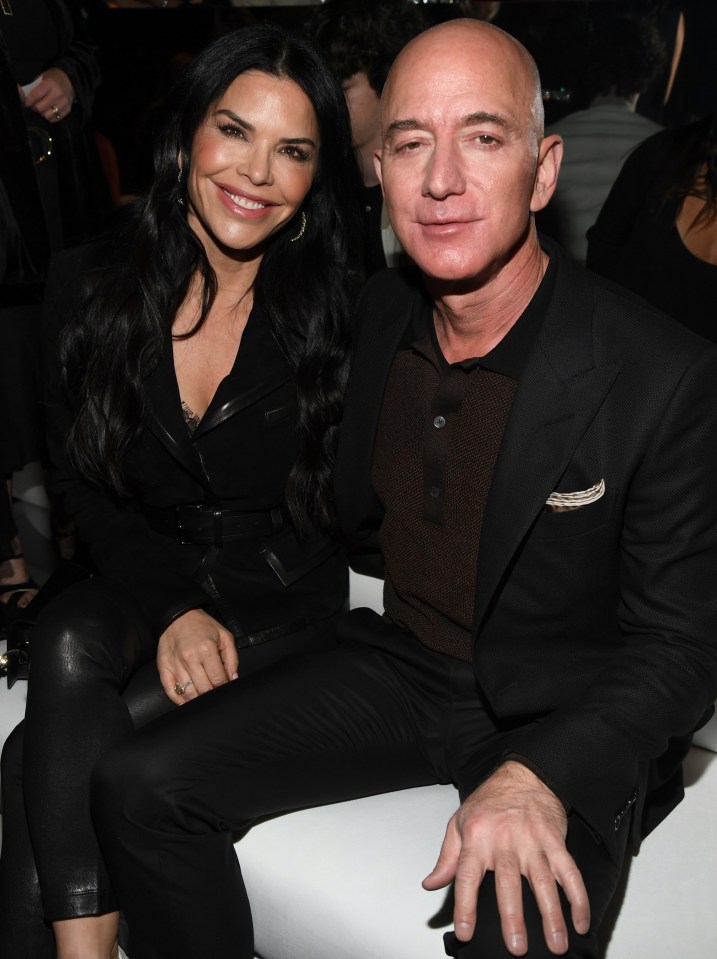 Amazon CEO Jeff is now dating former TV news anchor Lauren Sanchez