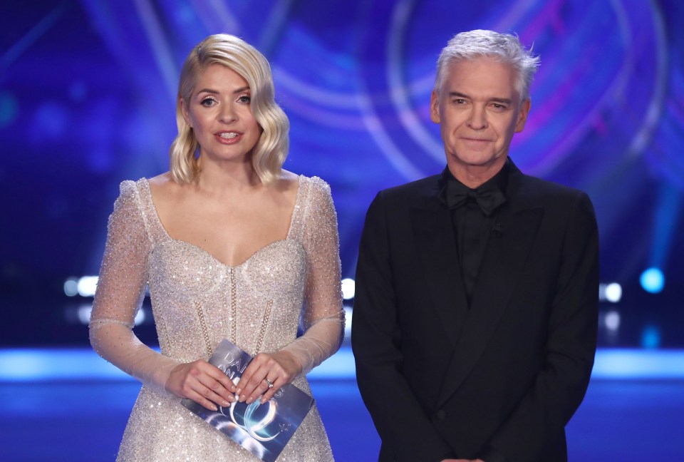 Holly Willoughby and Phillip Schofield are the Dancing On Ice hosts