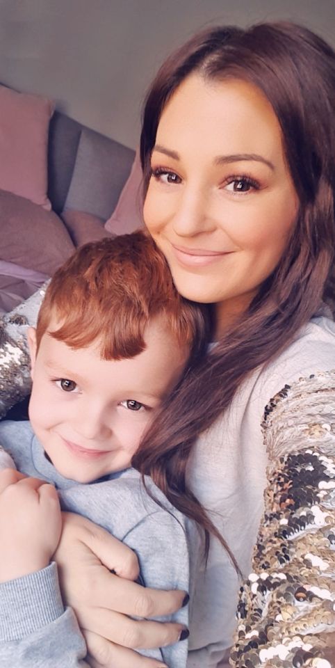 Kelly Smith, pictured here with her son Finnley, died at the age of 31 of bowel cancer after her treatment was stopped during lockdown