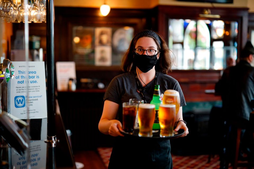 Workers in shops, pubs, restaurants, bars and hotels must wear face coverings