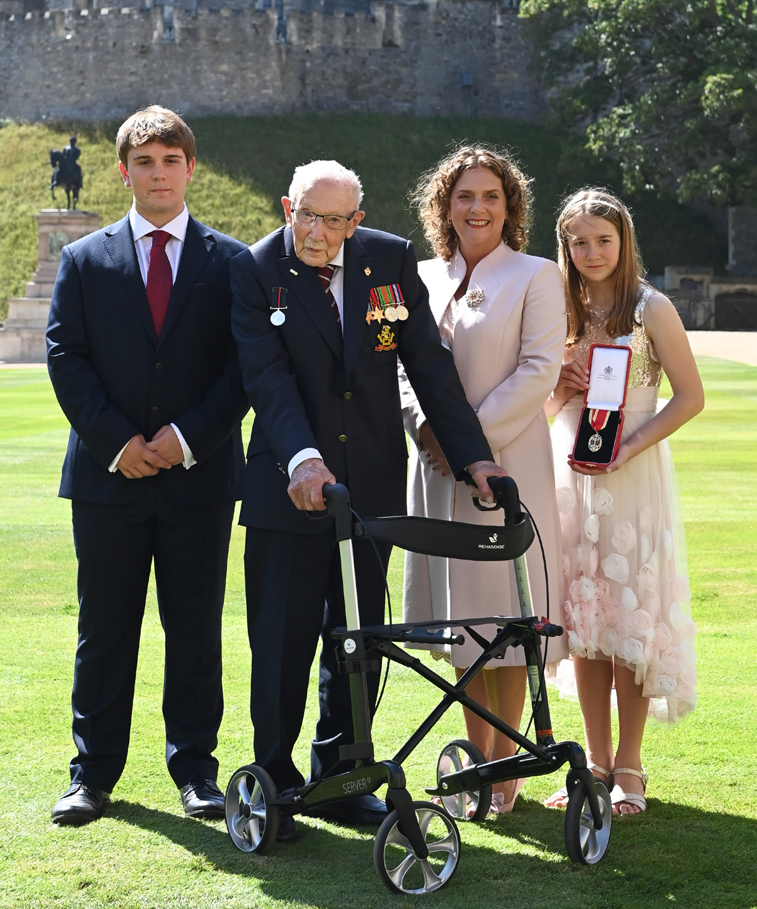 Sir Tom's daughter Hannah and her kids joined him when he was knighted last July