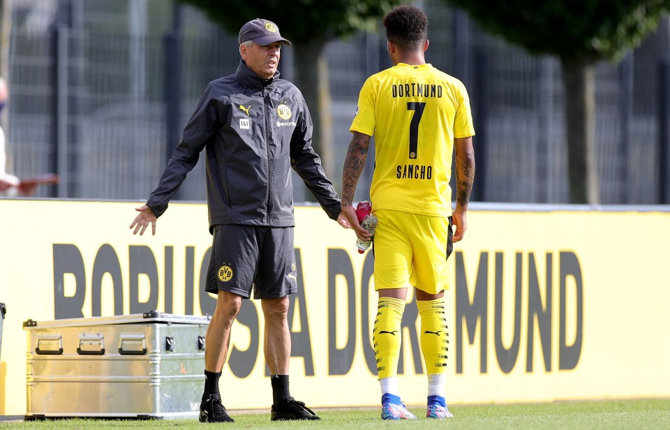 Borussia Dortmund's No7 Jadon Sancho could wear the 'cursed' shirt if he moves to Old Trafford