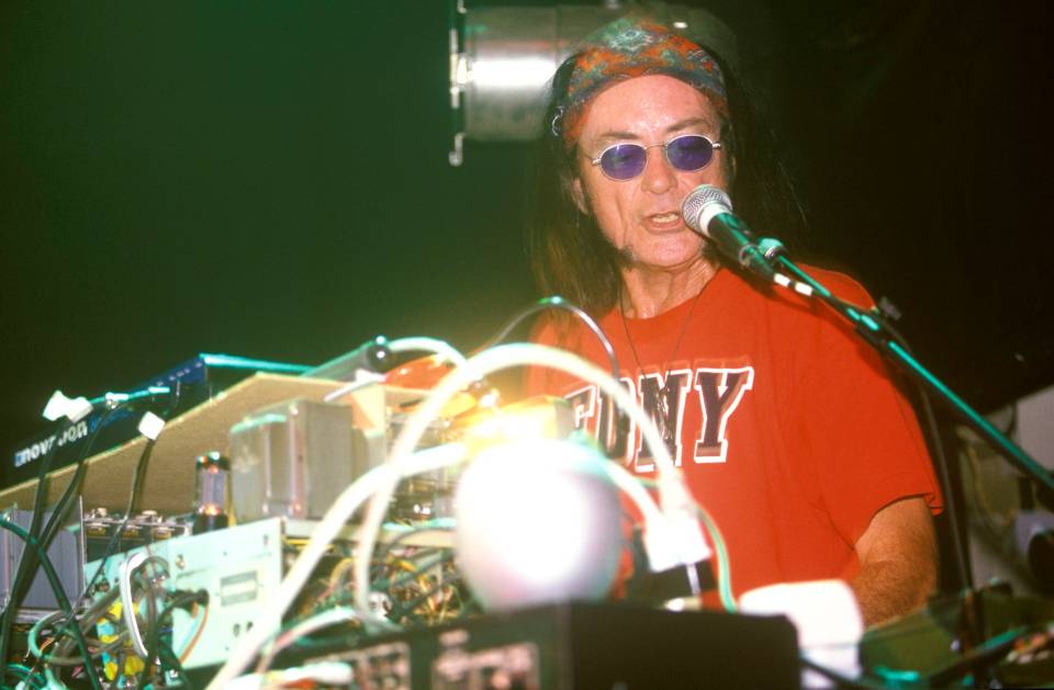 Coxe was an electronic music pioneer with his group Silver Apples