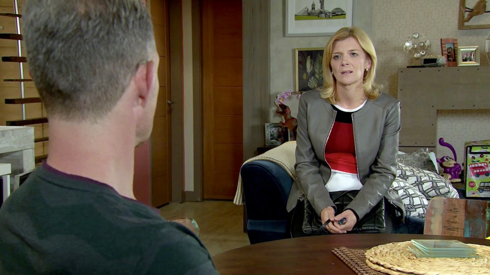 Leanne is shocked by Nick's kind gesture