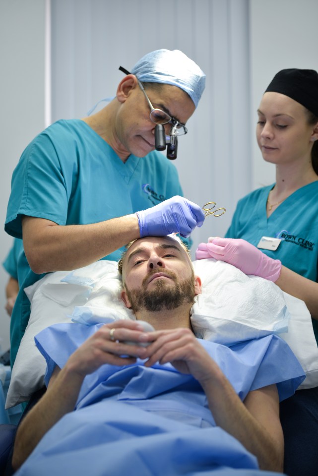 The soap star looking relaxed as he gets his hair transplant 