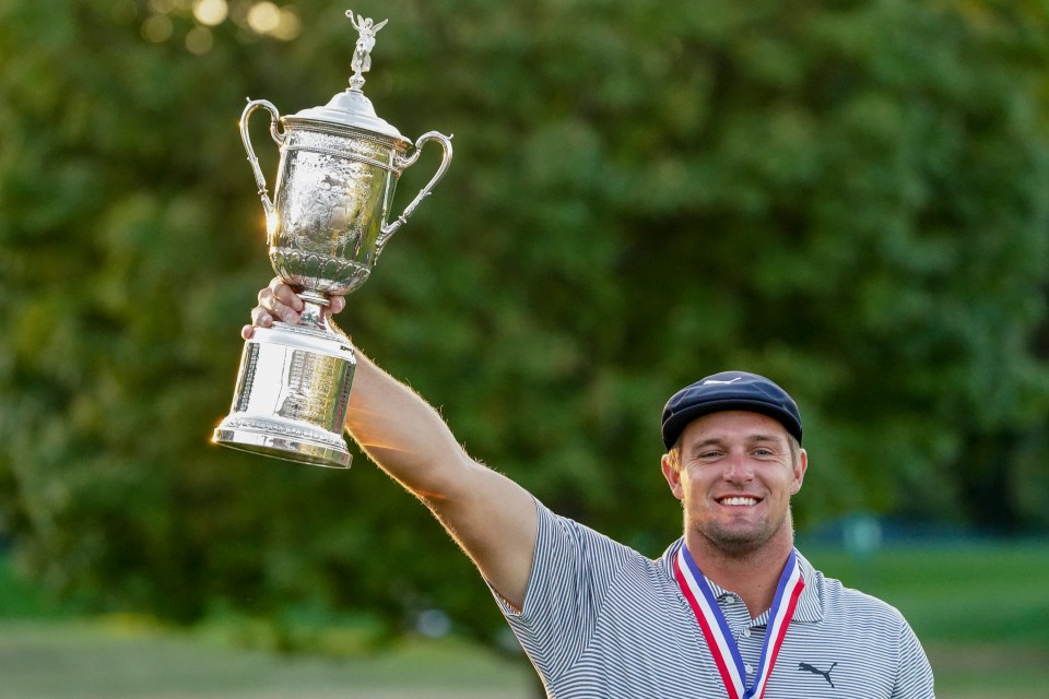  Bryson DeChambeau celebrates winning the US Open