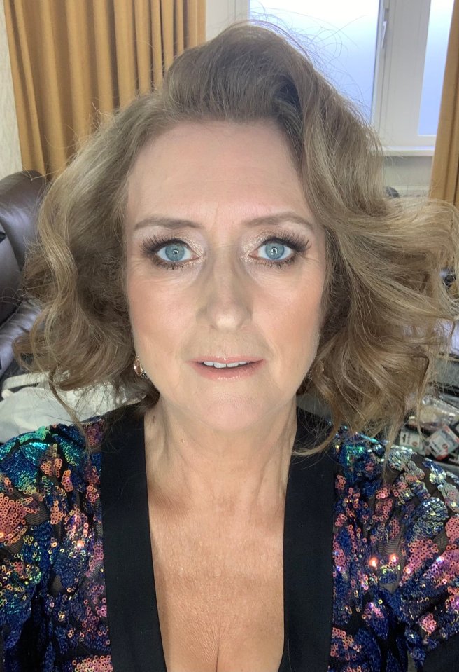 Jacqui Smith showed off her stunning transformation on Twitter today