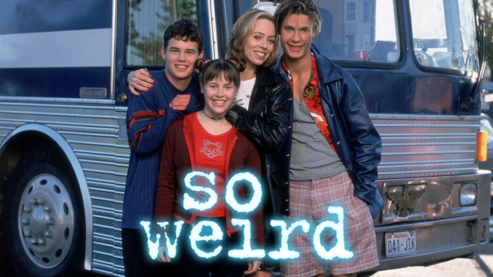  There are three series of this 90s show to enjoy