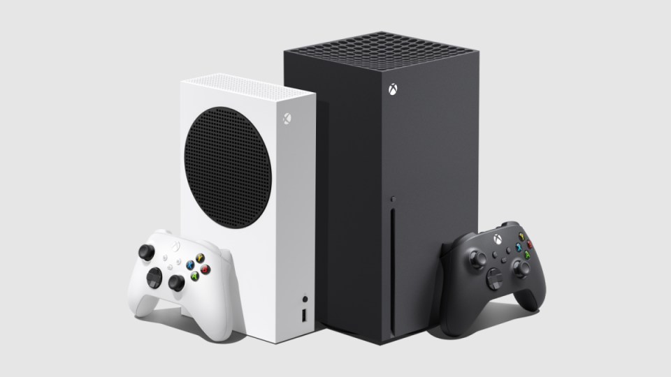 The Xbox Series S (left) and Series X side by side