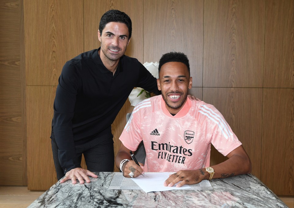 Pierre-Emerick Aubameyang says Mikel Arteta convinced him to stay at Arsenal while he was considering other options