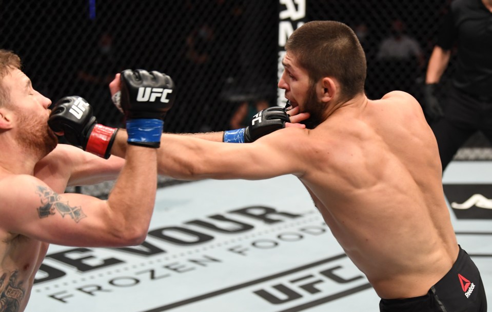 Khabib on his way to victory against Justin Gaethje last night