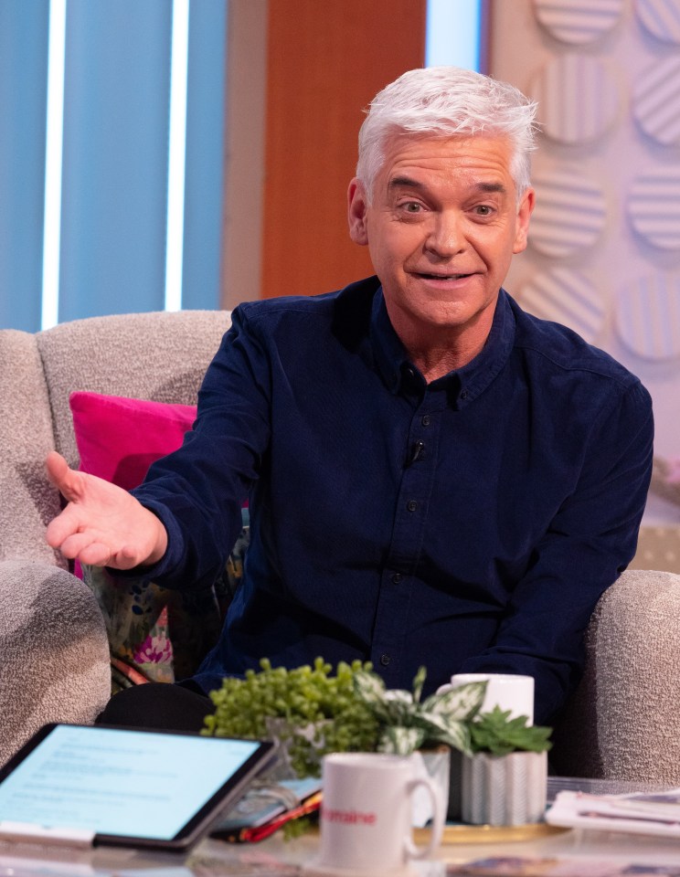 Phillip Schofield spelt Eamonn's name with one 'N' instead of two in his book Life Is What You Make It