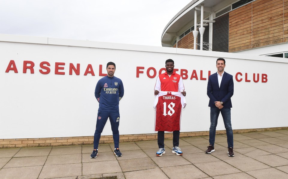 Partey was welcomed to London Colney by Mikel Arteta and Edu