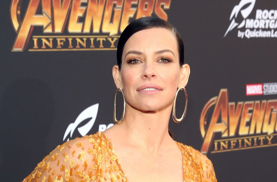 Actress Evangeline Lilly used to be a flight attendant and said she let rip near bad passengers