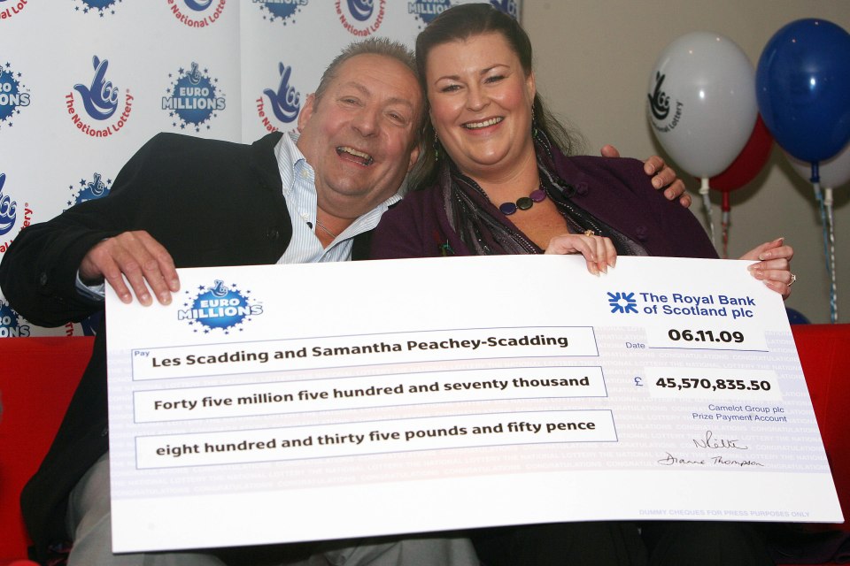 Les and Samantha split in 2013 after winning £45.5m together in 2009