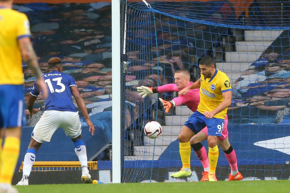 Pickford's error leads to Neal Maupay's equaliser