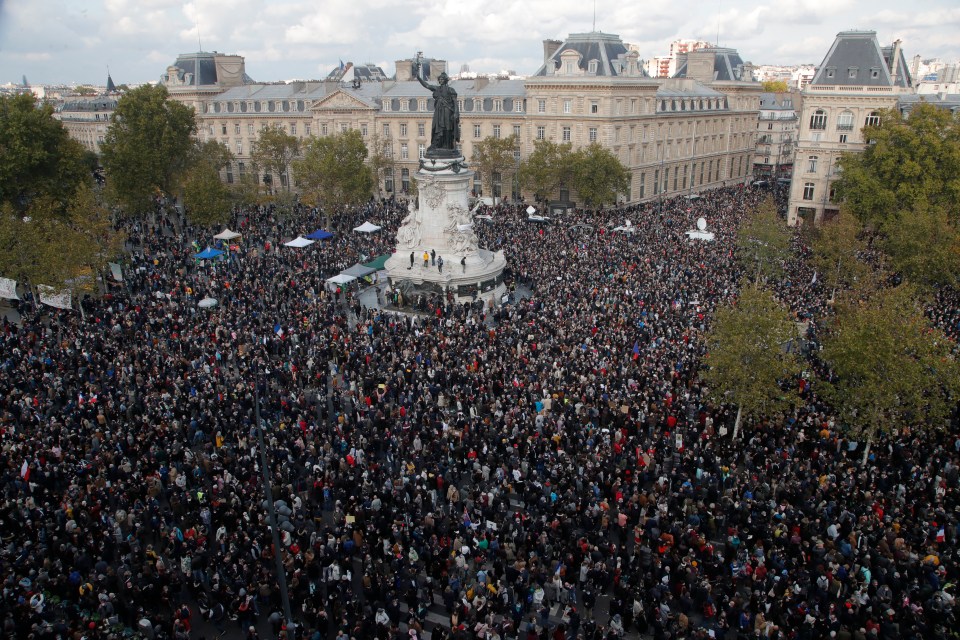 Thousands gathered in Paris in honour of Samuel Paty on Sunday