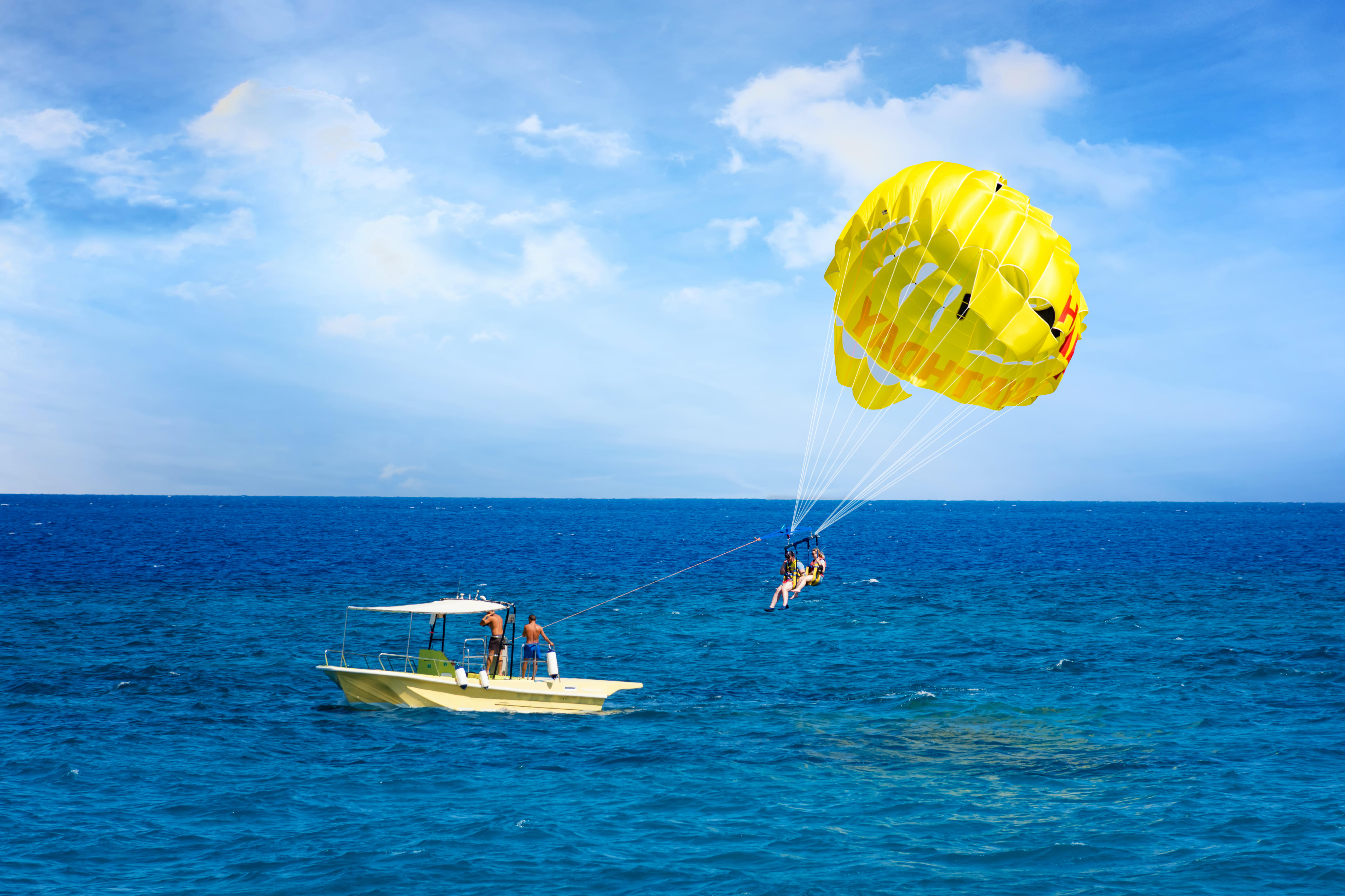 They were killed while parasailing (stock image)