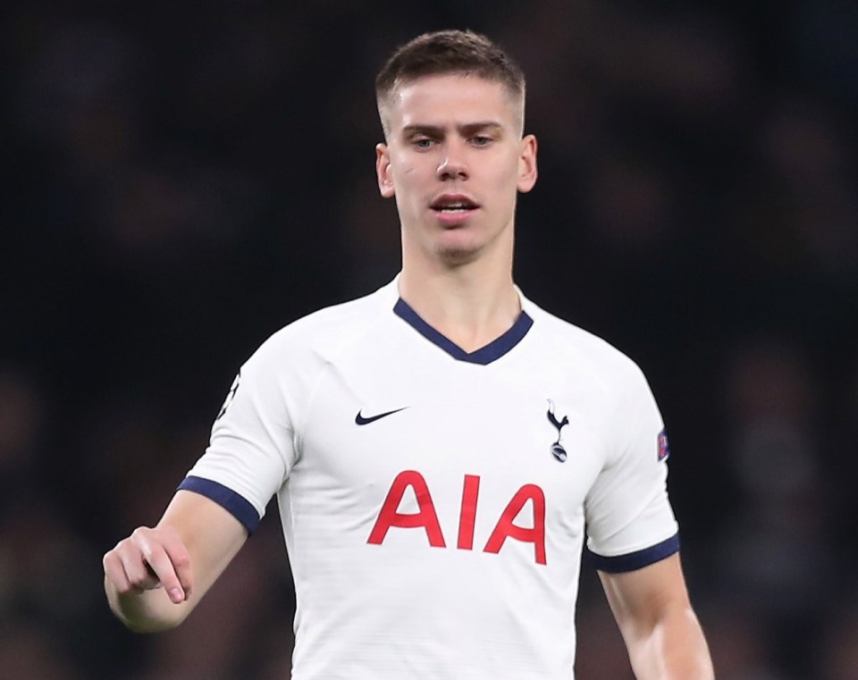 Foyth has signed a new deal with Spurs but joined Villarreal on loan