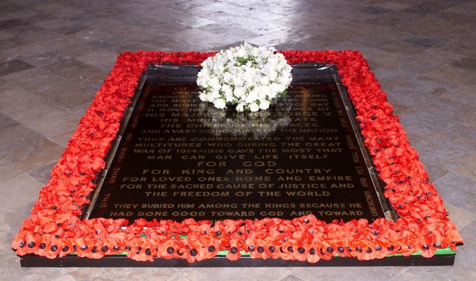 Her Majesty's wreath on the tomb