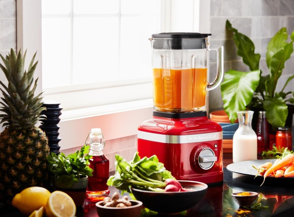 Save £30 on the KitchenAid Artisan blender right now at AO.com