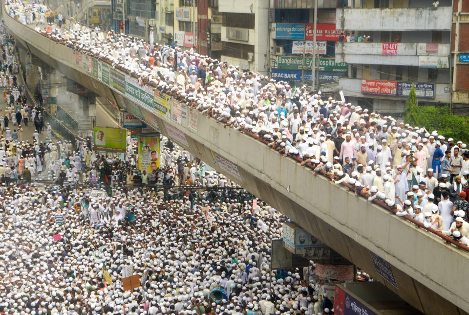 More than 50,000 people took part in the biggest demonstration yet in Bangladesh