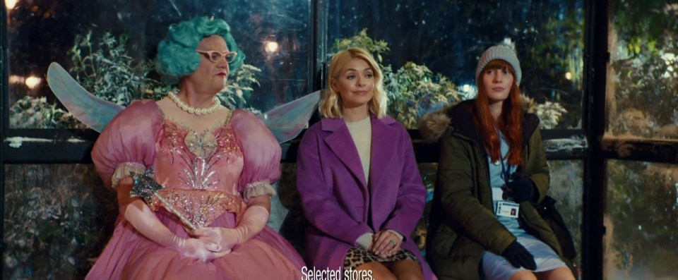 TV's sweetheart Holly Willoughby starred in this festive campaign 