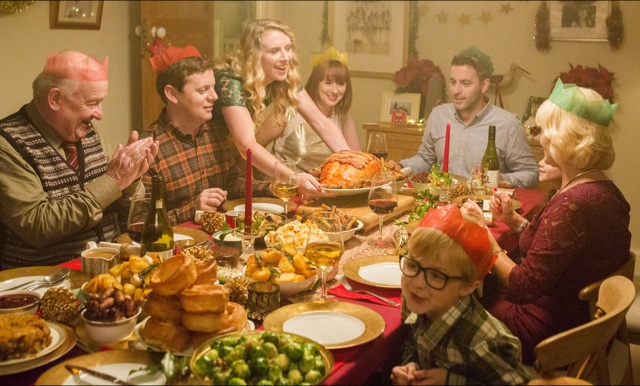 This supermarket went for a traditional Christmas dinner to advertise their food 