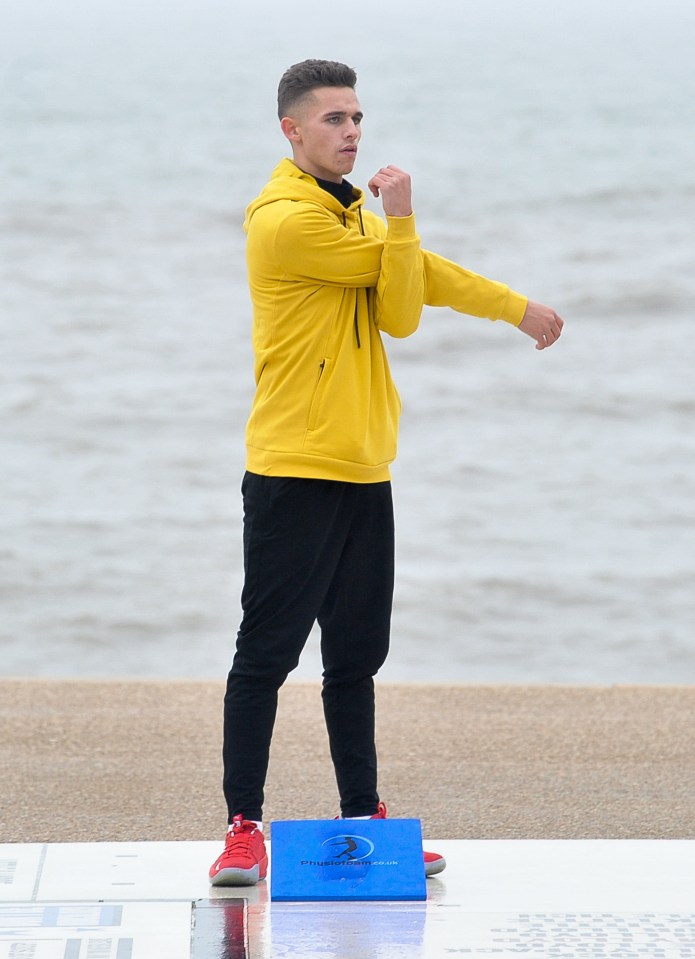 Joe didn't let his recent knee injury hold him back and joined Vanessa at Blackpool seafront