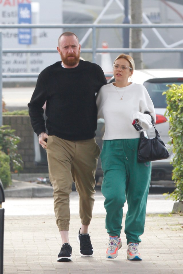 Sir Bradley Wiggins stepped out with new girlfriend Laura Hartshorne at Tesco in South West London