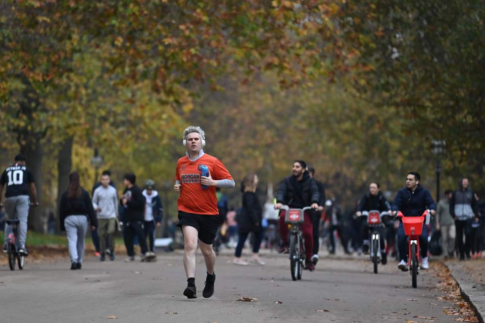 People were spotted exercising at a busy Hyde Park in London 