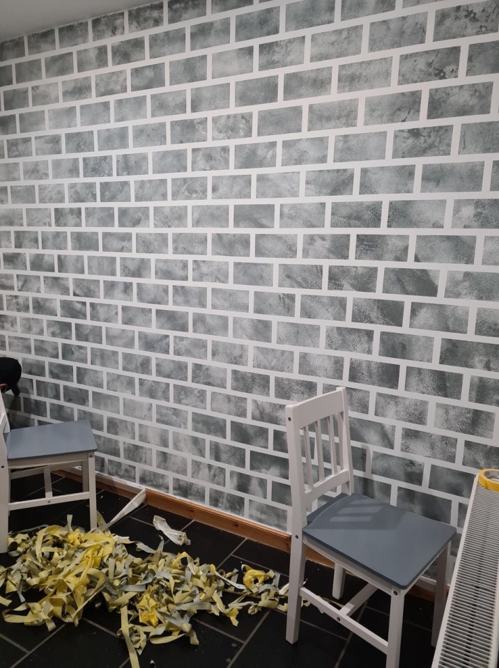 Victoria was delighted with the finished result of her project and says the brick wall brings a unique flair to her kitchen