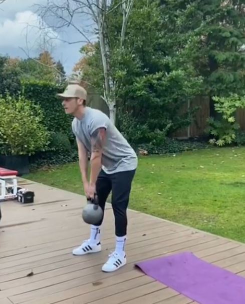 The Gunners outcast used a kettle bell to keep himself in nick