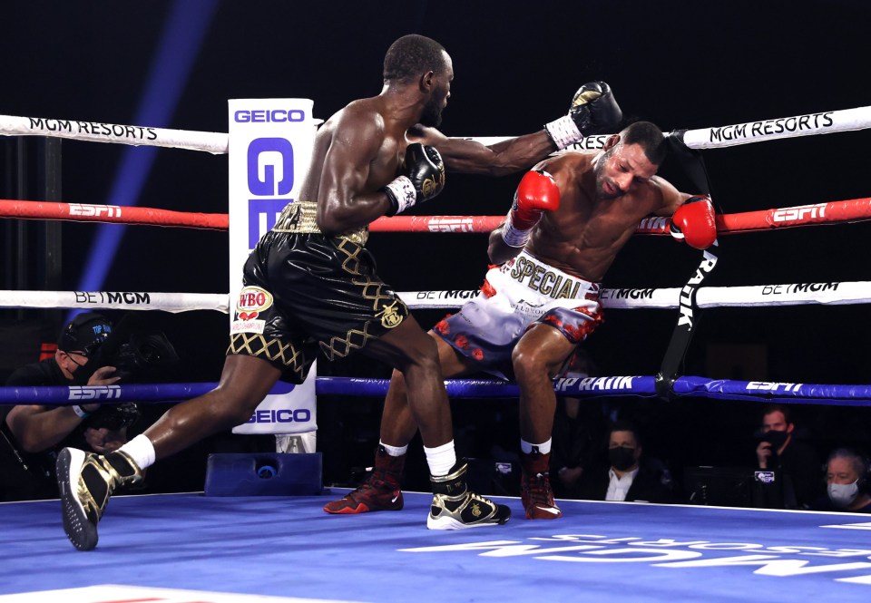 Crawford stopped Brook on the ropes to end the fight in the fourth