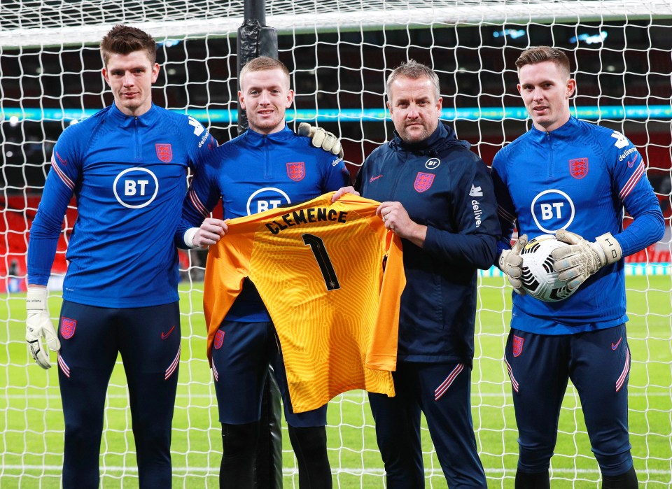 Jordan Pickford and the rest of England's goalies paid tribute to Ray Clemence before the Iceland game