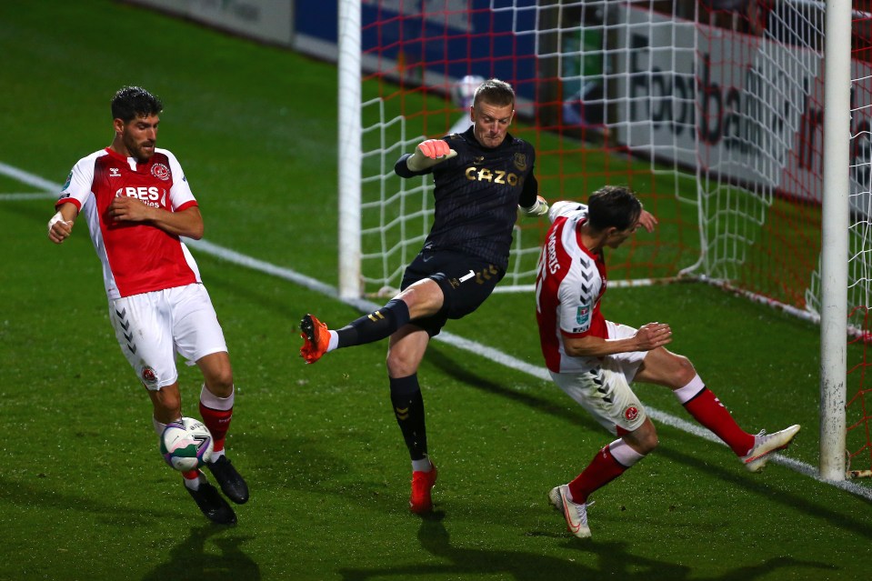 Pickford struggled against Joey Barton's Fleetwood in the Carabao Cup