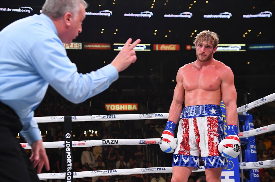 Logan Paul will face Mayweather in a 'super exhibition fight'