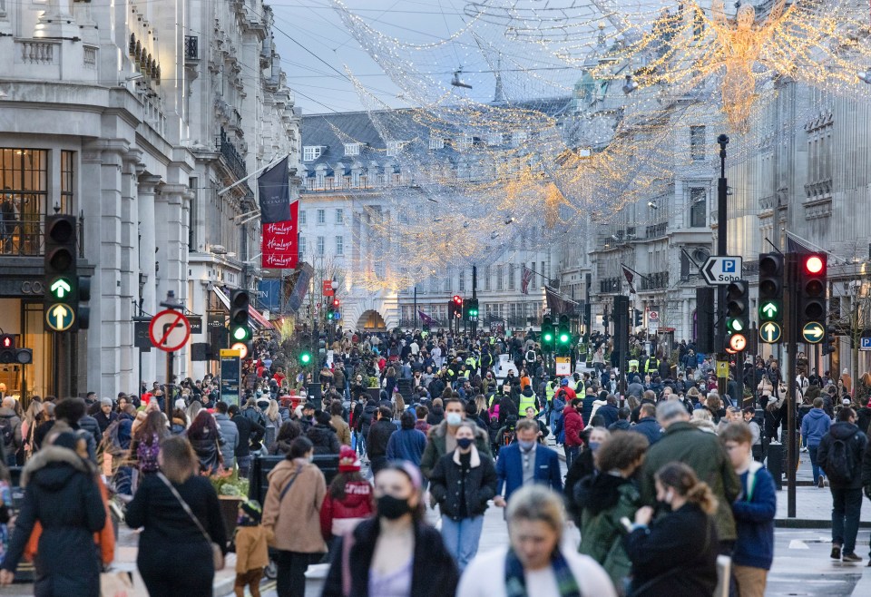 Christmas crowds last night on Regent Street have disappeared