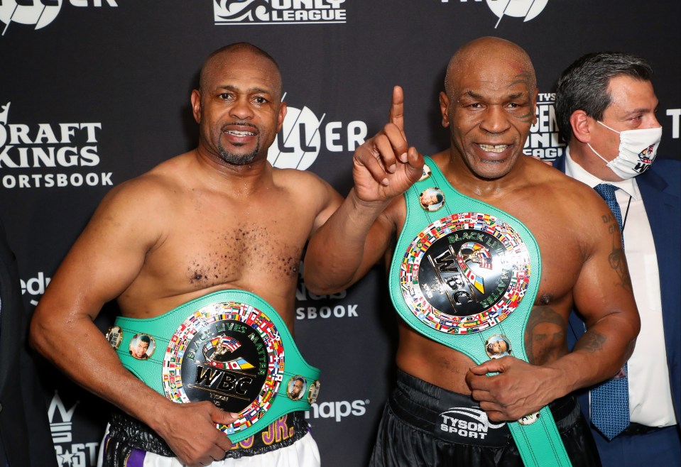 Jones and Tyson boxed to a draw after eight exhibition rounds 