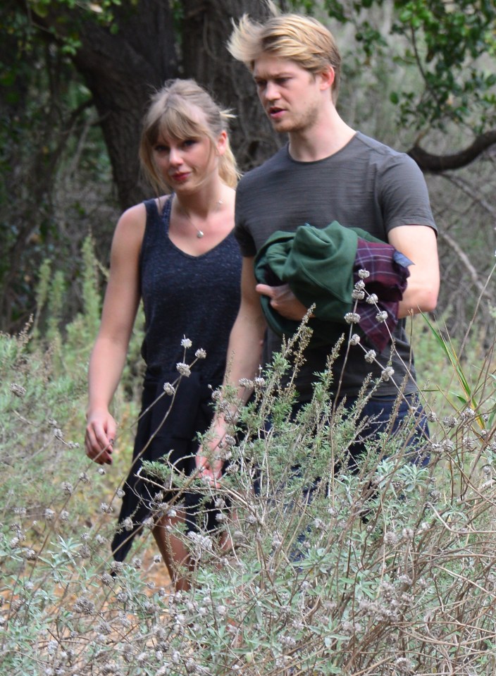 The couple on a scenic hike in Malibu, California