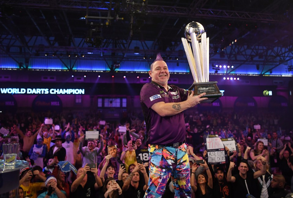 Peter Wright lifted last year's trophy