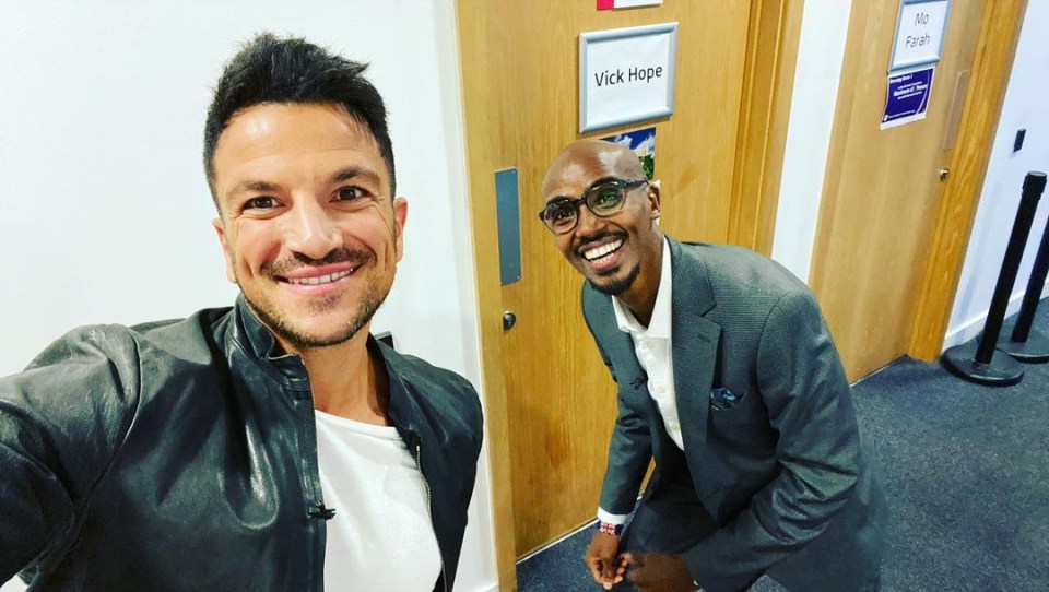 Peter Andre posed for a snap with I’m A Celebrity campmate Mo Farah