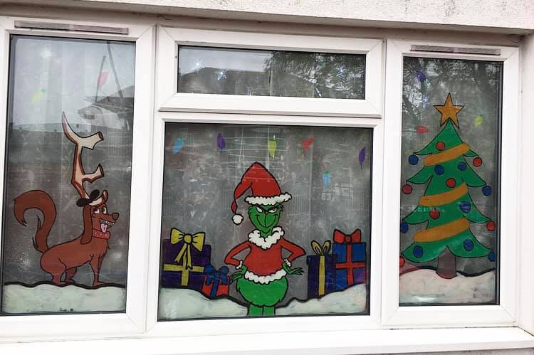 Another woman went one step further and used her son's paint to make these Christmas characters 