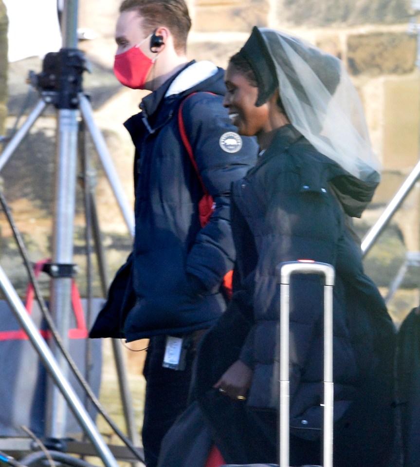 Jodie was all smiles on set in West Yorkshire