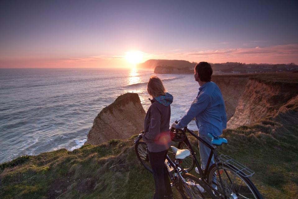 Sunset view over The Needles - these magnificent rock formations 