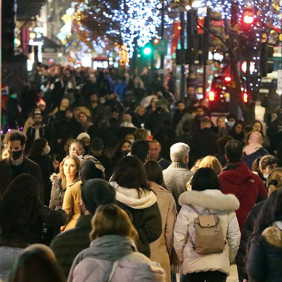 Pavements in London were packed with people 