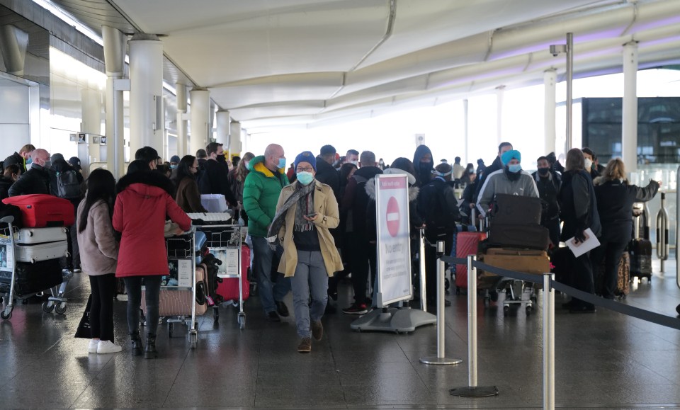 Travellers scrambled to catch the last flights to various countries before borders closed to Brits 