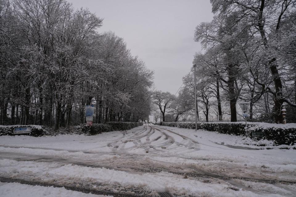 Thick snow fell in Knutsford, Cheshire